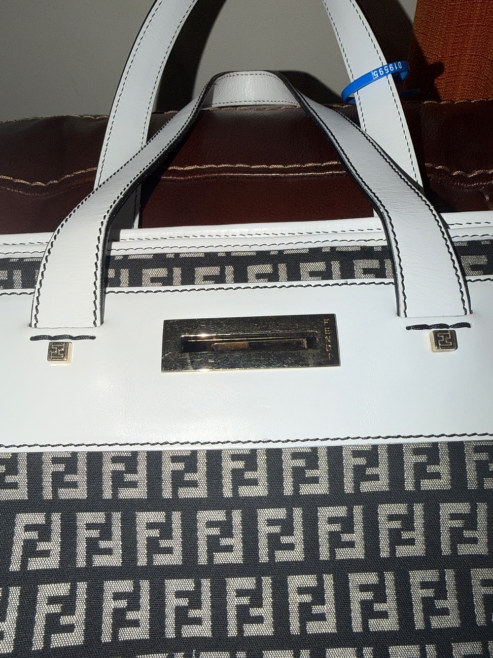 ‼️Authentic Fendi Zucchino Canvas Tote Shoulder Bag - Picture 13 of 16